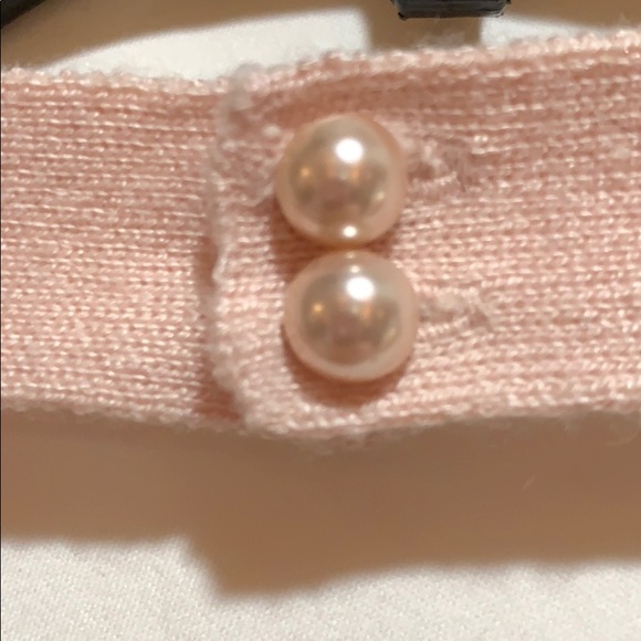 SILK/CASHMERE VINTAGE SWEATER BLUSH PEARL BUTTONS - Picture 2 of 7